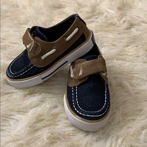 Toddler Boys Nautica Shoes Size 7